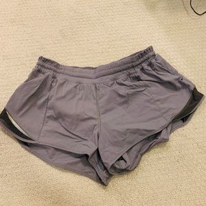 Lululemon hotty totty shorts size 10